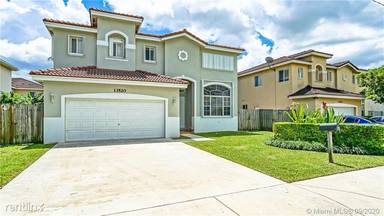 Main picture of 13530 SW 260th St