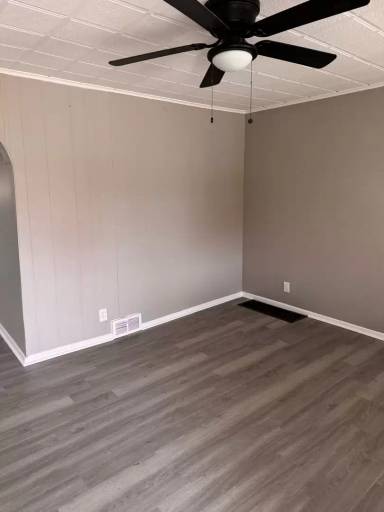 Main picture of 1047 Hamilton Ave