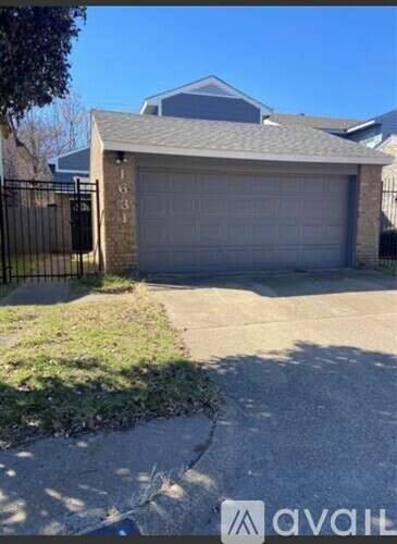 Main picture of 1631 Sunset Village Dr