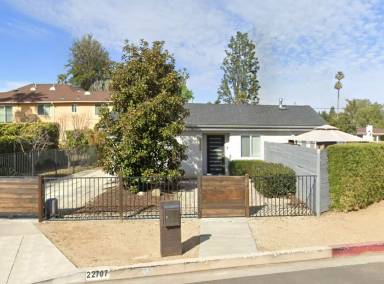 Main picture of 22707 Leonora Dr