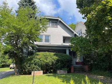 Main picture of 1695 Lee Rd