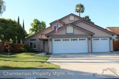 Main picture of 5506 Starlight Ave