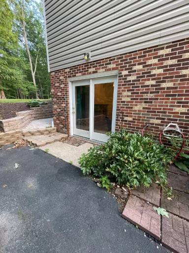 Main picture of 706 Stonewall Ln