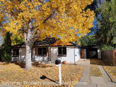 Main picture of 2530 Quay St