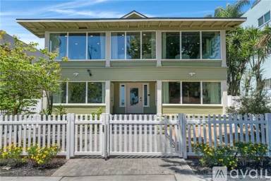 Main picture of 1123 E Ocean Blvd