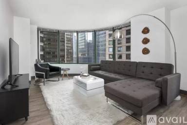 Main picture of 600 N Lake Shore Dr Condos