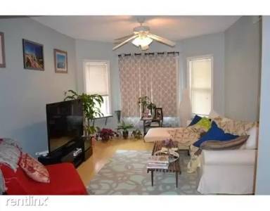 Main picture of 33 Bromfield Rd