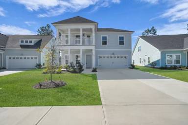 Main picture of 145 Binscombe Ln
