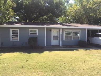 Main picture of 5813 Straley Ave