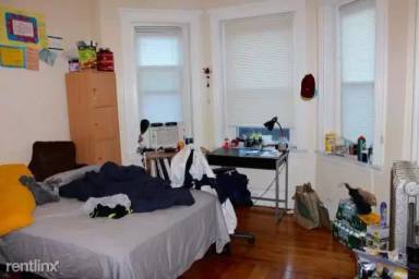 Main picture of 463 Park Dr
