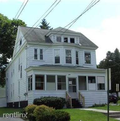 Main picture of 709 Ulster St