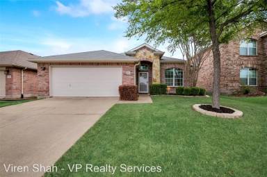 Main picture of 1005 Comfort Dr
