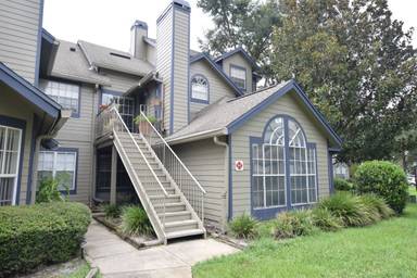 Main picture of 964 Helmsley Ct