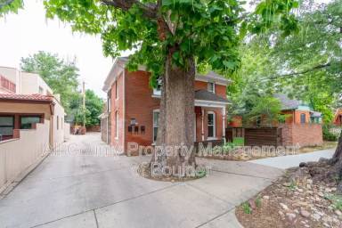 Main picture of 1817 Grove St