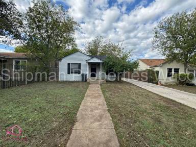 Main picture of 2209 Cumberland Ave