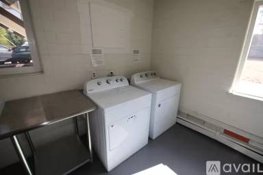 Main picture of 7305 W 9th Pl