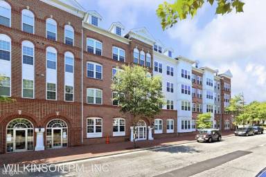 Main picture of 4950 Brenman Park Dr