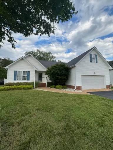 Main picture of 8120 Castle Grove Dr