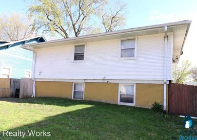 Main picture of 6519 Havelock Ave