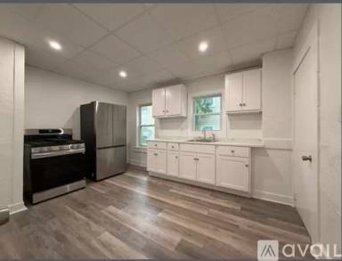 Main picture of 44 Auburn St
