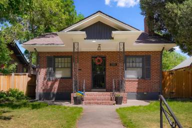 Main picture of 2810 Dahlia St