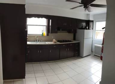 Main picture of 53 Brill St
