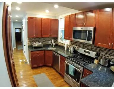 Main picture of 77 W Cottage St