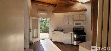 Main picture of 2101 Loma Linda Dr