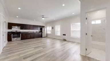 Main picture of 1117 Westlake - 207