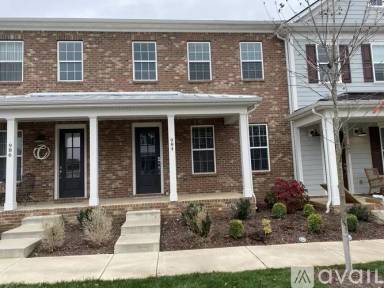 Main picture of 984 Carraway Ln