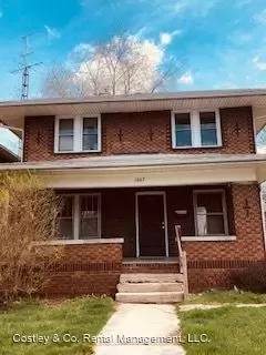 Main picture of 1407 S Washington St