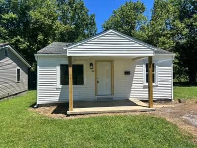 Main picture of 709 Pine St