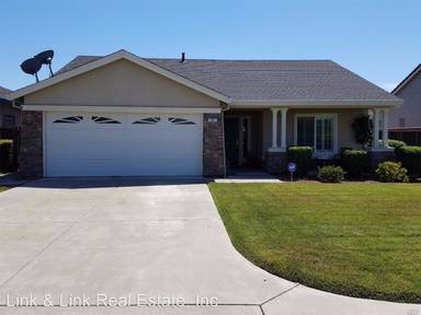 Main picture of 297 Yosemite Cir
