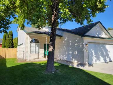 Main picture of 9734 W Cory Ln