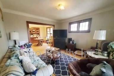 Main picture of 3340 Stevens Ave