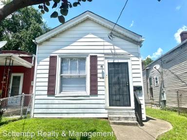 Main picture of 2337 W Madison St