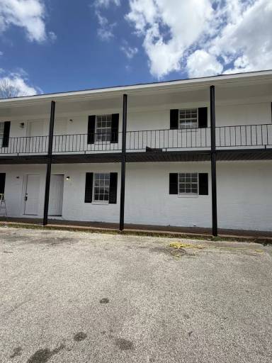 Main picture of 1286 Fairground Rd