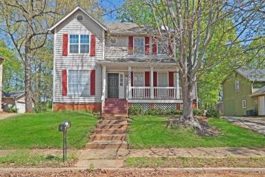 Main picture of 5022 Windsor Downs Dr