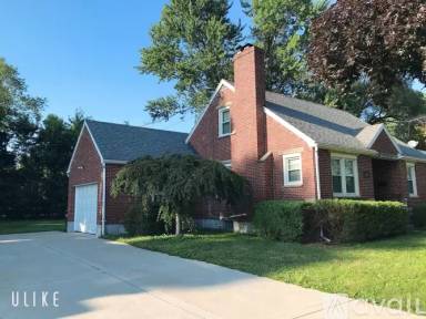 Main picture of 11 W Sherry Dr
