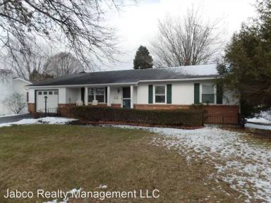 Main picture of 953 E High St