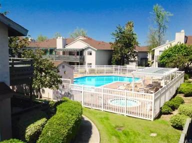 Main picture of 1494 Gustavo St