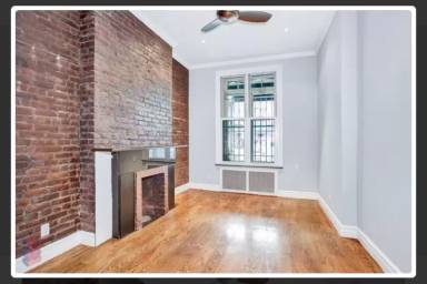 Main picture of 51 Leroy St