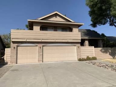 Main picture of 15 Wimbledon Ln