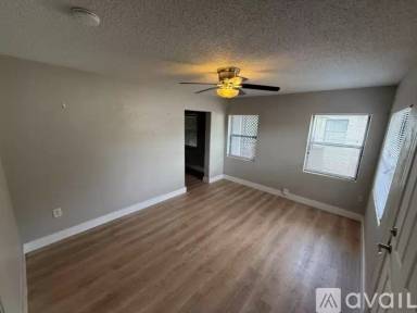 Main picture of 1414 E Muriel St