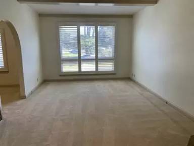Main picture of 77 N Main St