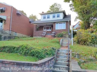 Main picture of 1322 Rockland Ave