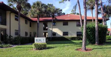 Main picture of 704 Hammock Pine Blvd
