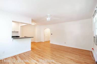 Main picture of 4000 Beecher St NW