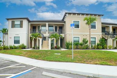 Main picture of 23853 Collina Way