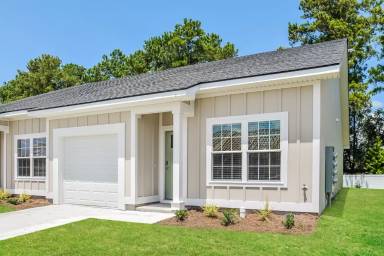 Main picture of 1132 Walker Point Way